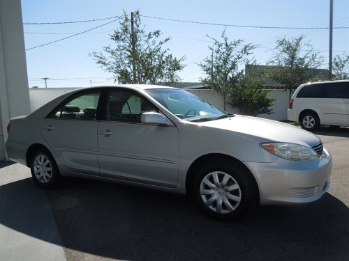 price of 2006 toyota camry le #4